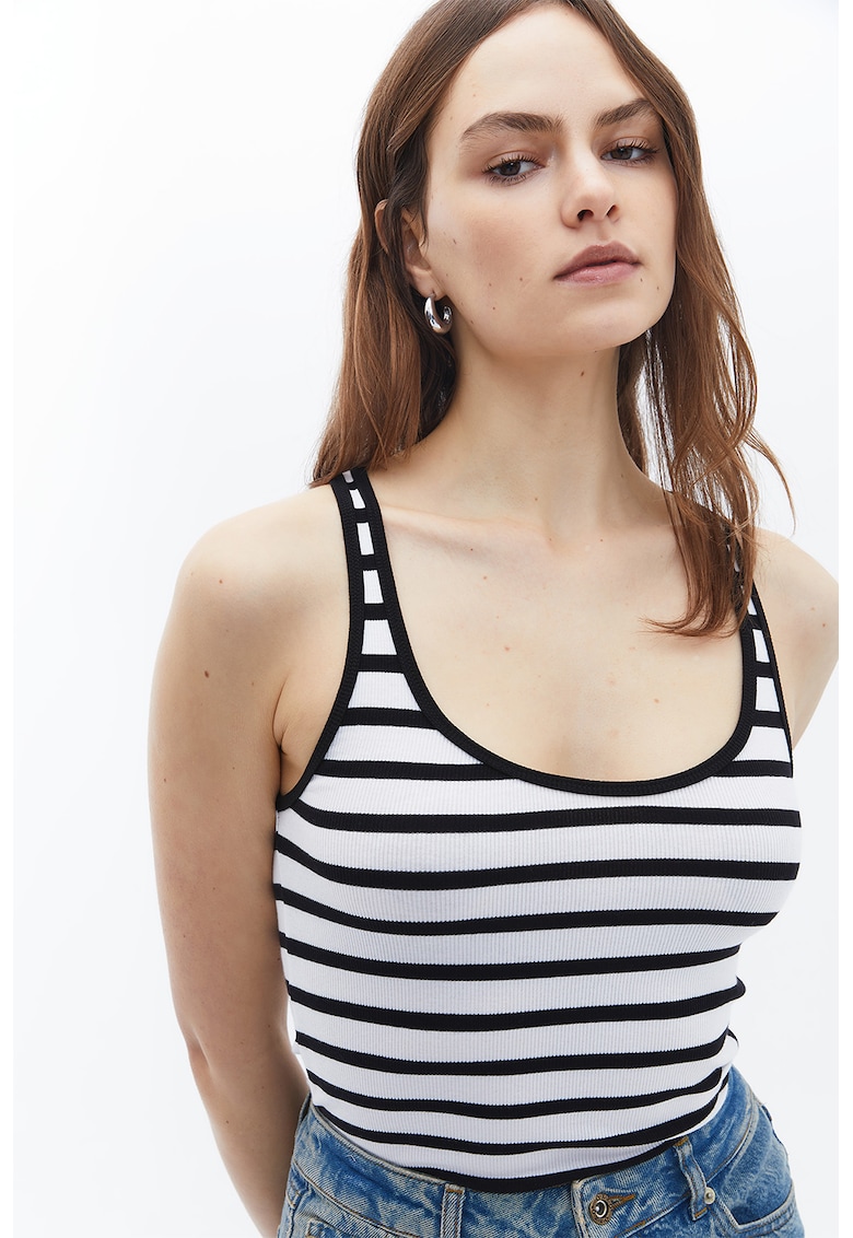 Top cu model in dungi