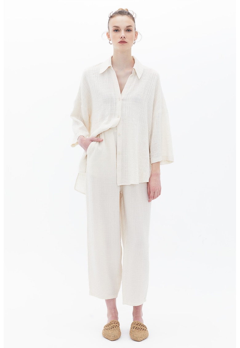 Pantaloni crop cu talie inalta