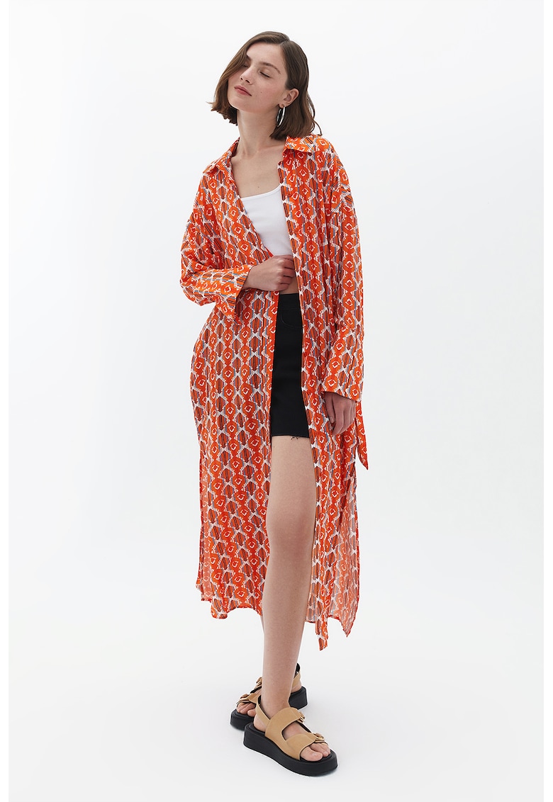 Chimono lung cu nasturi si model