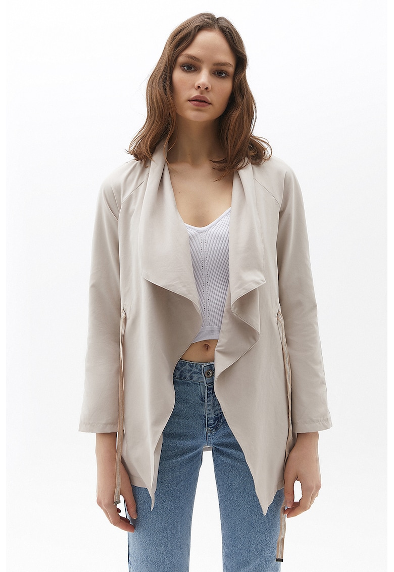 Sacou fara inchidere