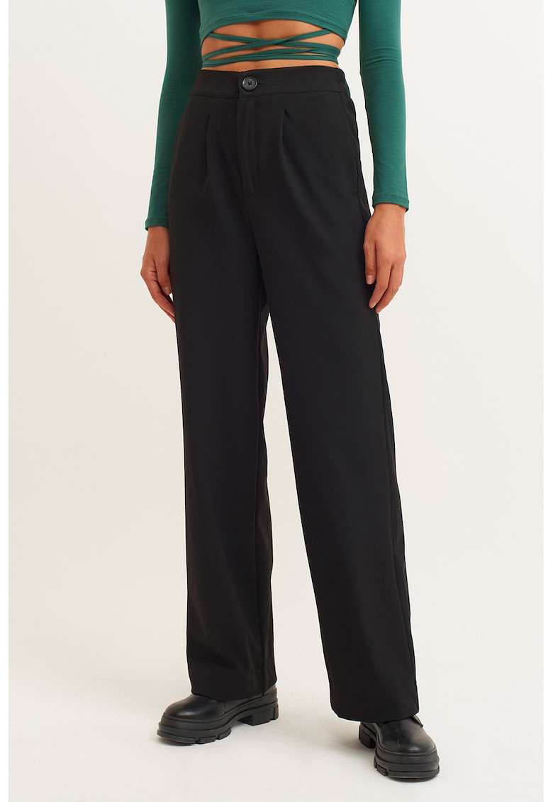 Pantaloni eleganti cu talie inalta