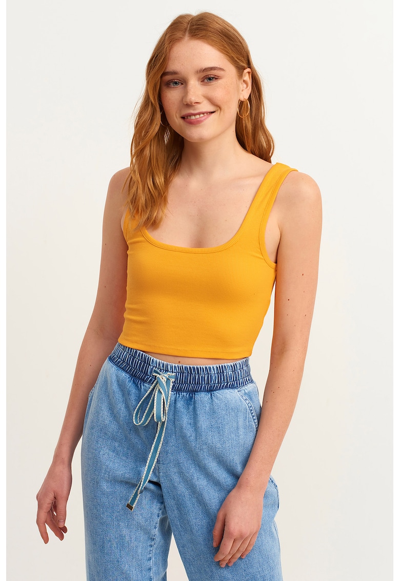 Top crop cu model striat