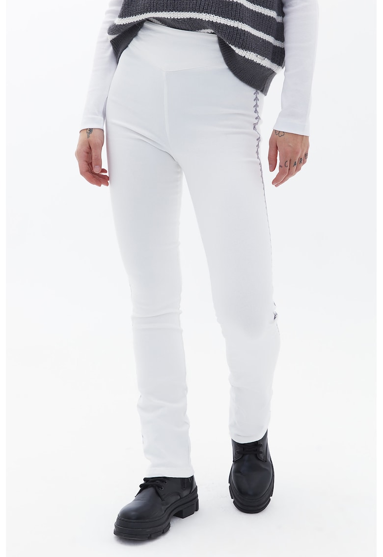 Pantaloni slim fit cu talie inalta