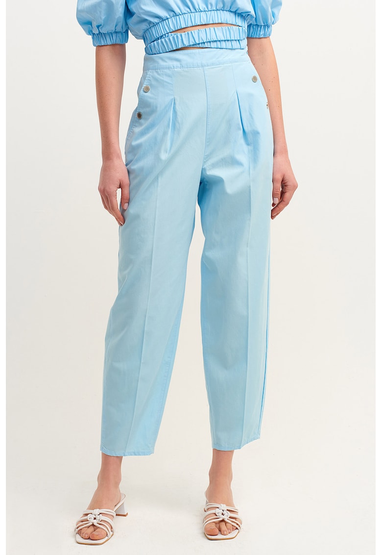 Pantaloni plisati din amestec de lyocell Pantaloni plisati din amestec de lyocell