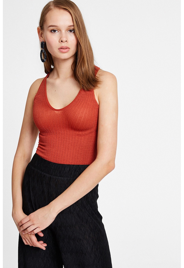 Top crop cu bretele incrucisate