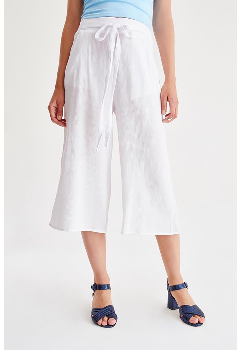 Pantaloni culotte cu snur