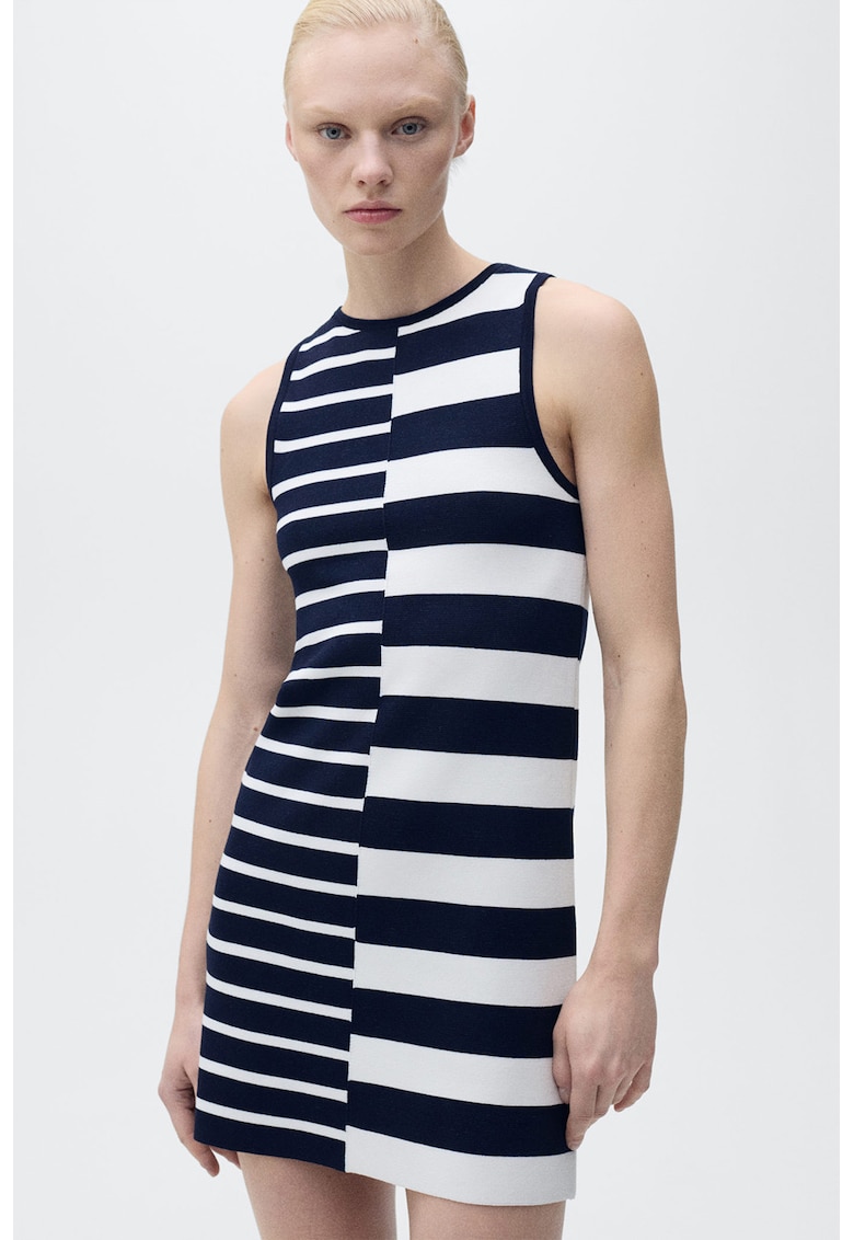Rochie tricotata fara maneci - cu dungi