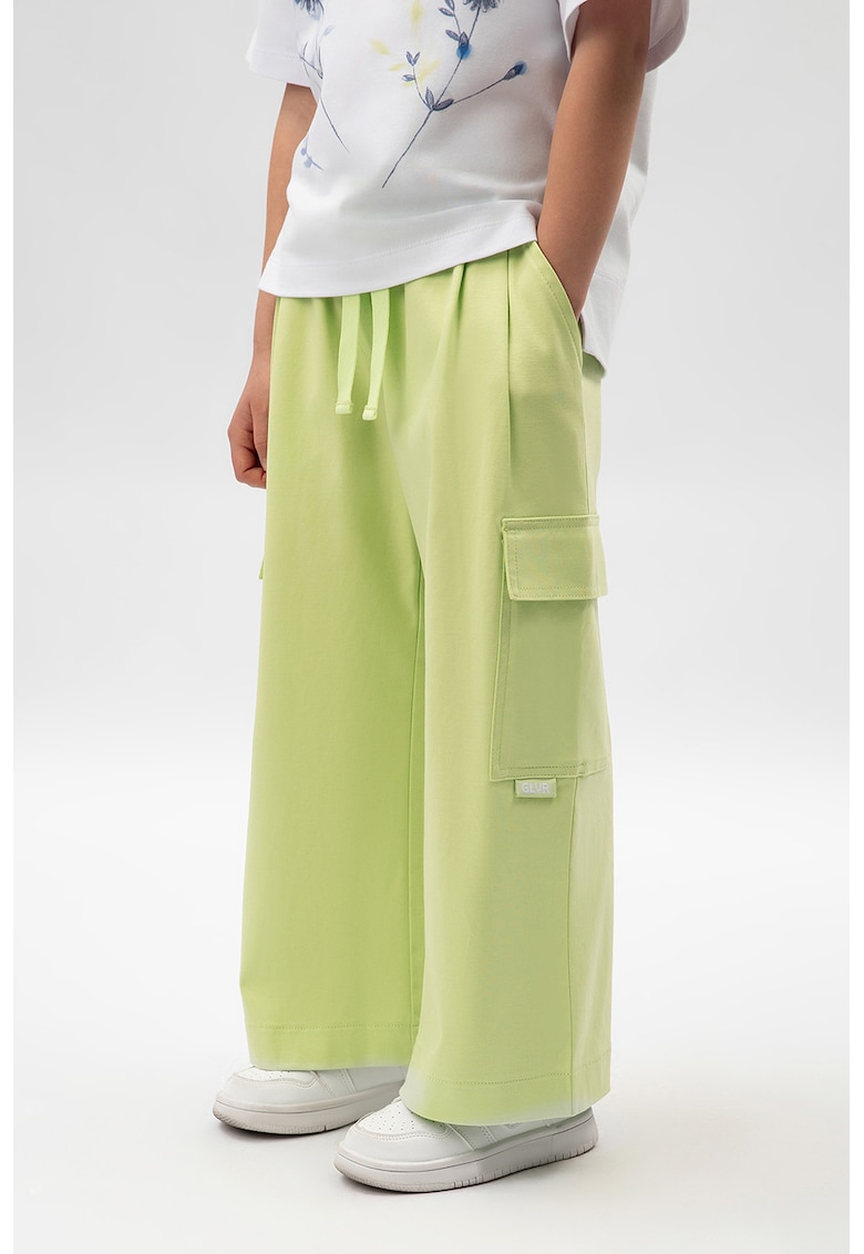 Pantaloni de trening cu croiala ampla si snururi