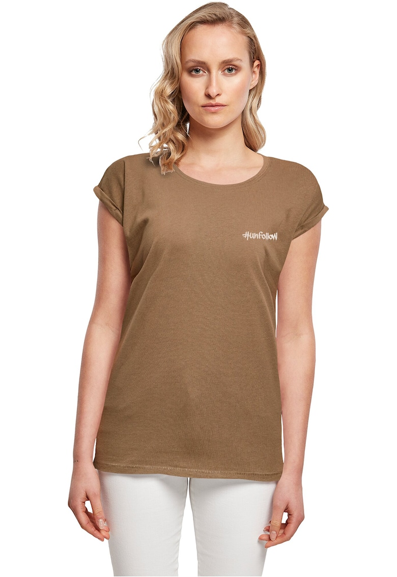 Tricou cu decolteu la baza gatului si imprimeu text Tricou cu decolteu la baza gatului si imprimeu text