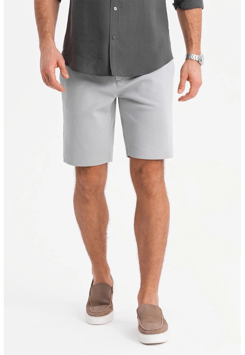 Pantaloni scurti cu buzunare oblice - Gri deschis