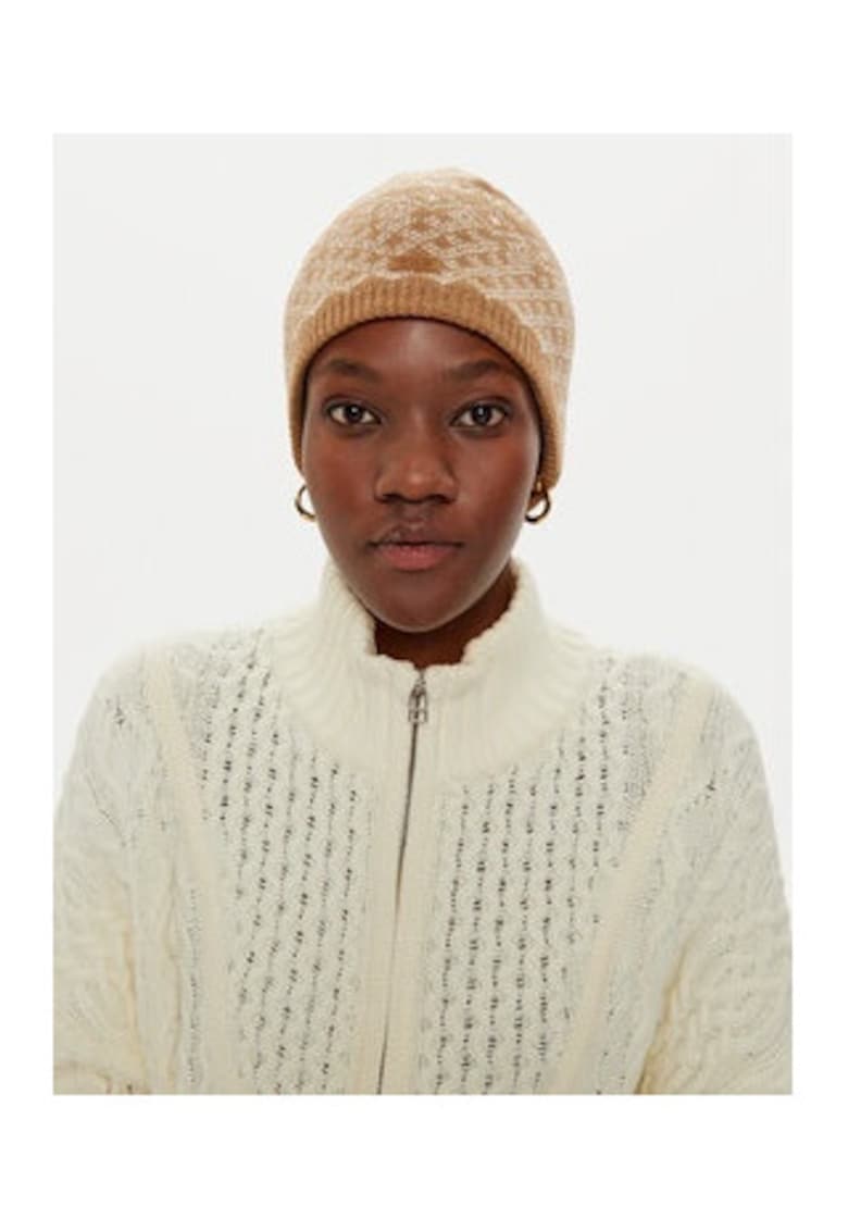 Caciula de dama -  bej - material lana - one size