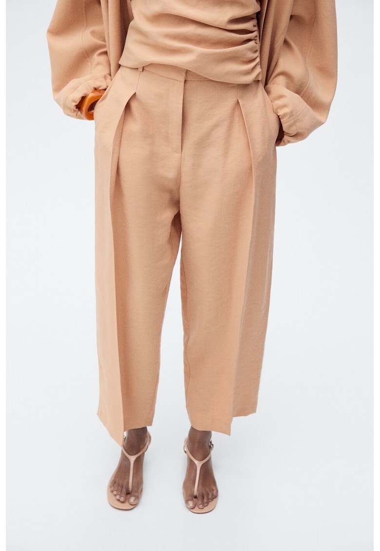 Pantaloni din amestec de lyocell cu croiala dreapta si pliuri frontale