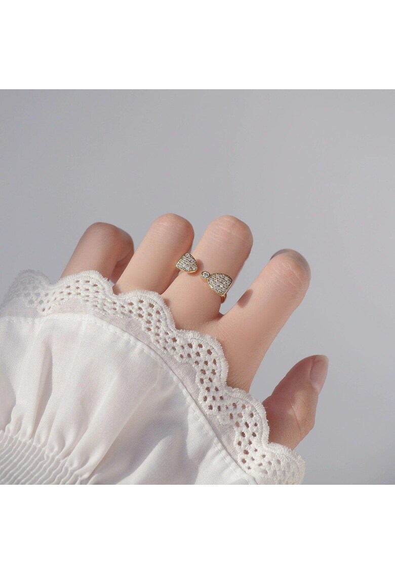 Inel auriu - reglabil - suflat cu aur 14k - cu pietre din zirconiu - Maje C1 -