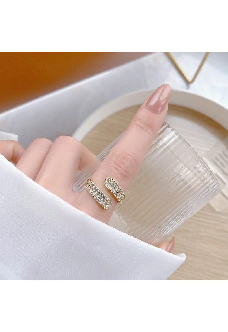 Inel auriu - reglabil - suflat cu aur 14k - cu pietre din zirconiu - Sabrina C1 -