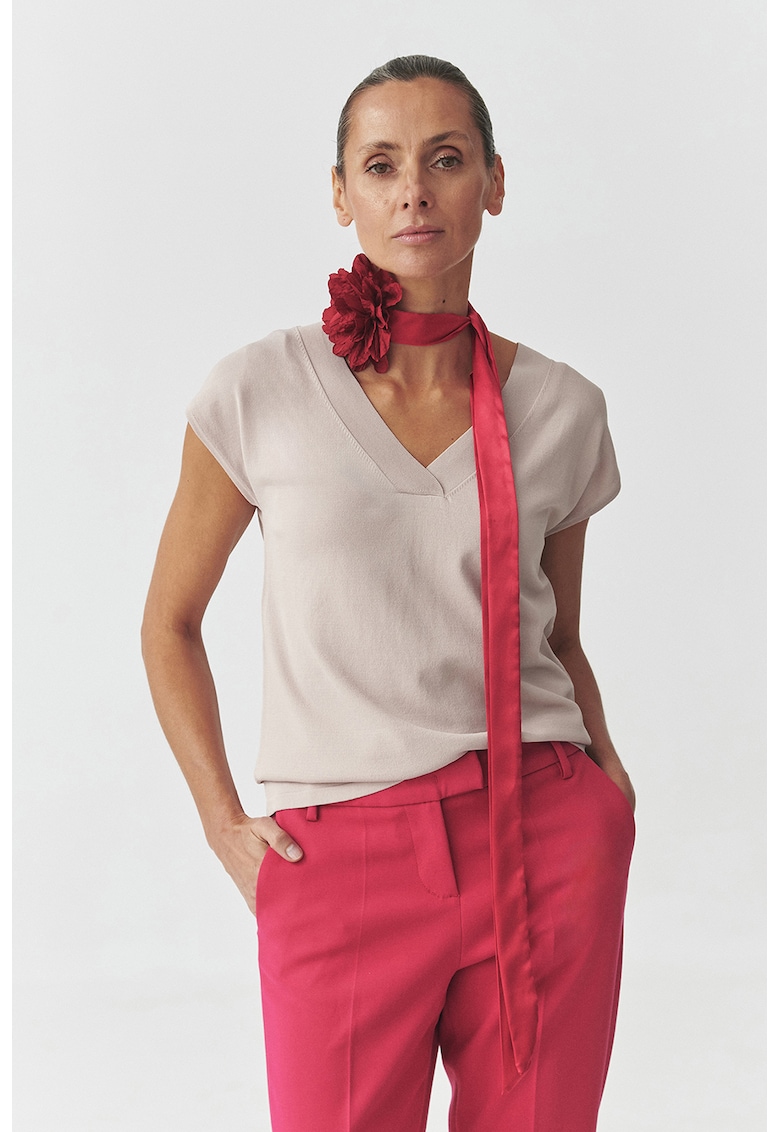 Bluza cu maneci scurte si decolteu in V