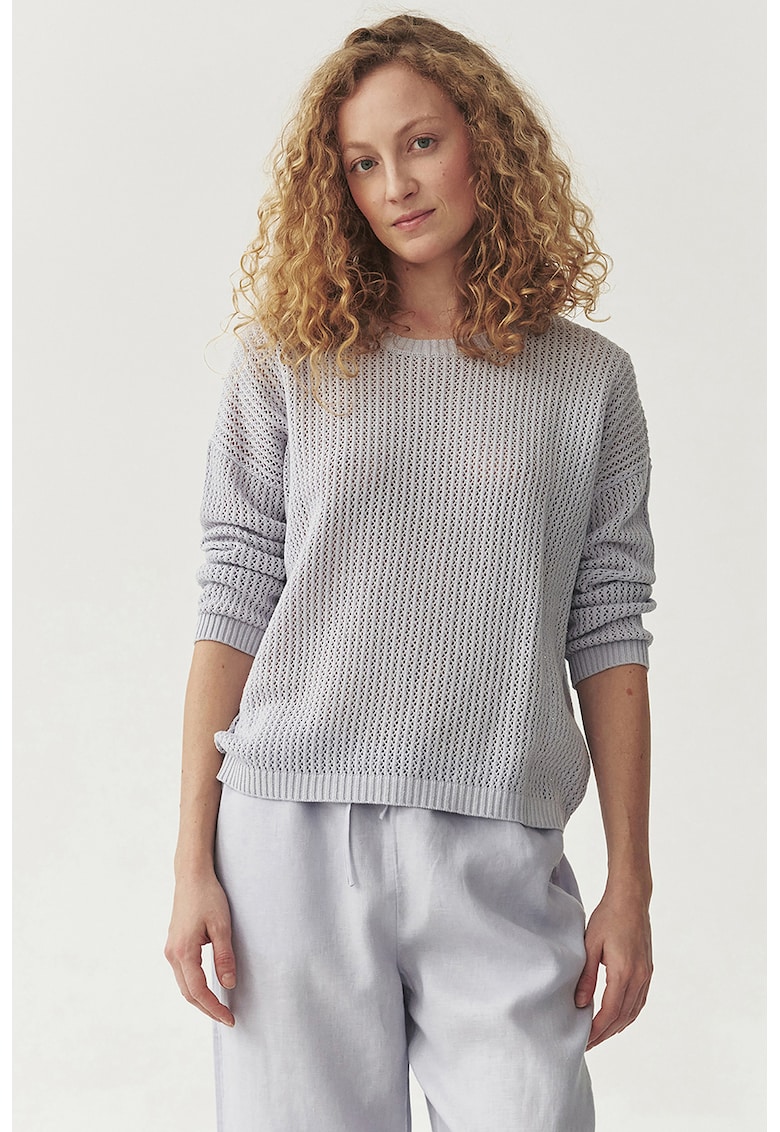 Pulover cu decolteu la baza gatului si decupaje discrete Pulover cu decolteu la baza gatului si decupaje discrete