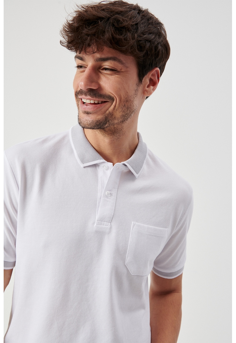 Tricou polo din material pique cu buzunar pe piept