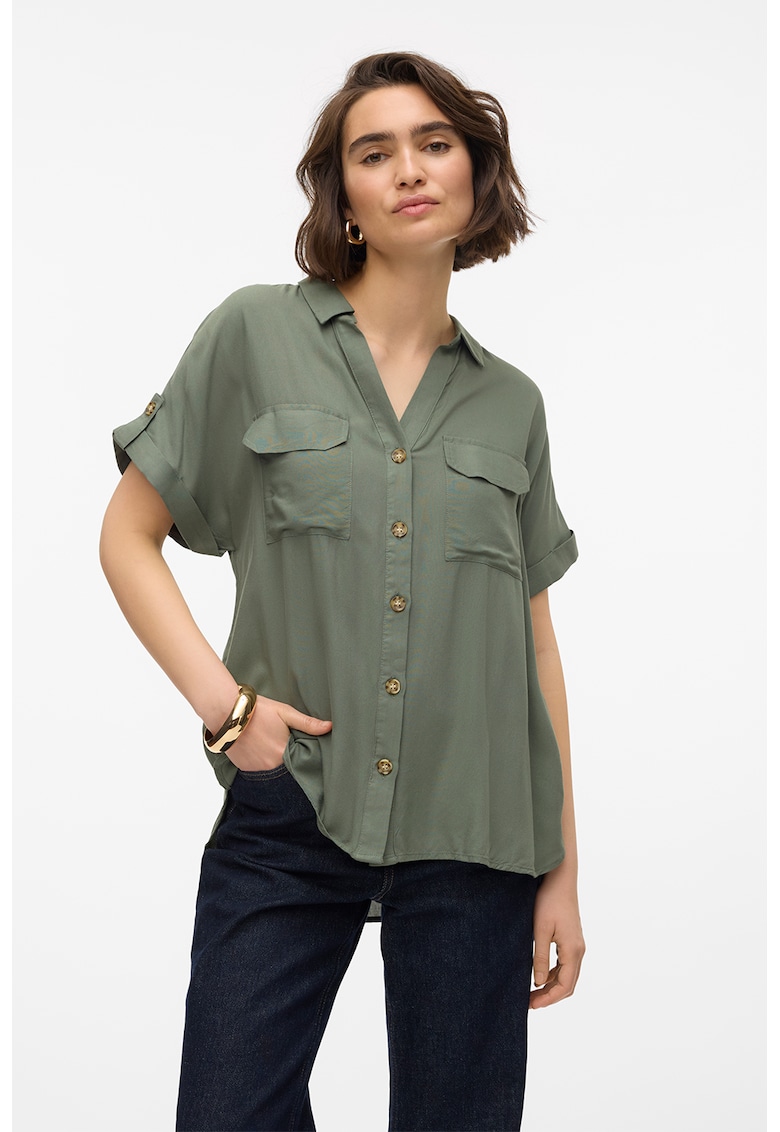 Camasa lejera cu decolteu in V