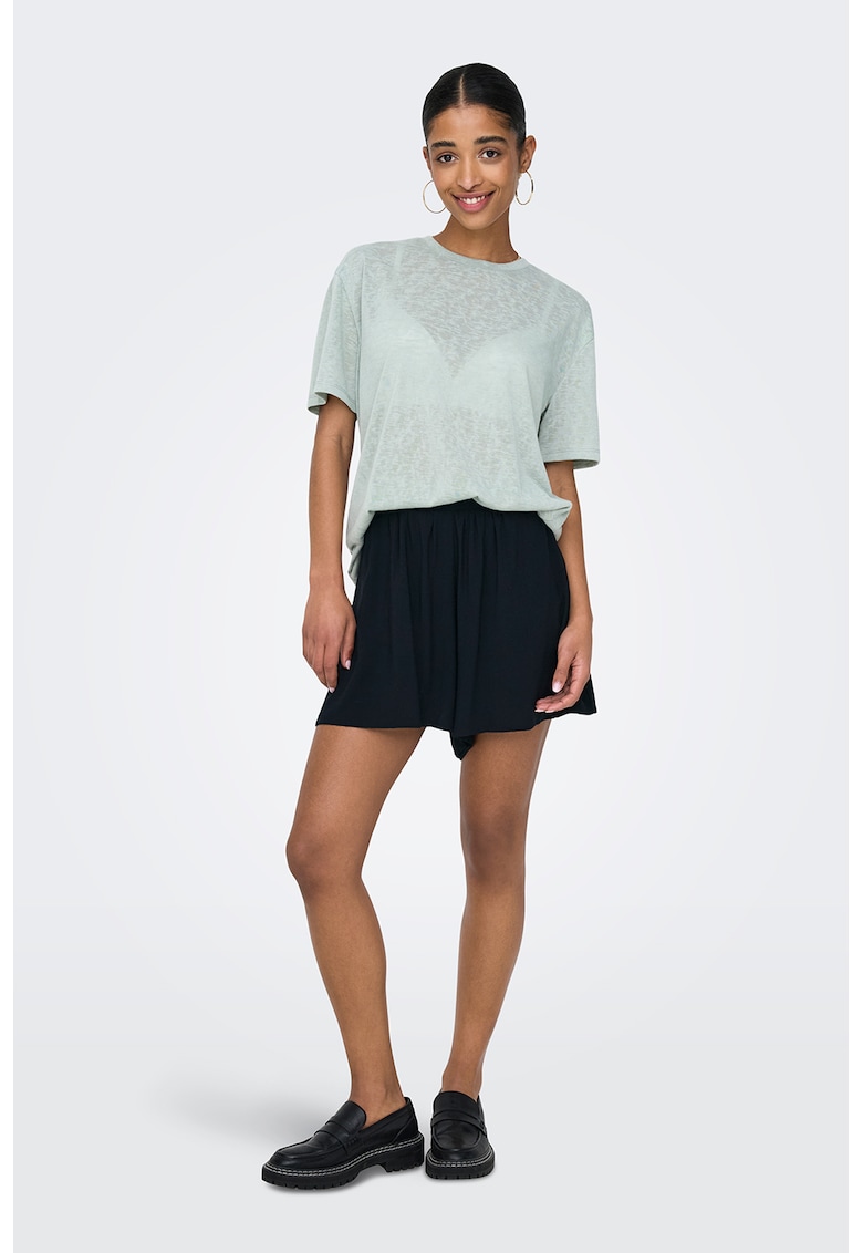 Pantaloni scurti relaxed fit cu talie elastica Pantaloni scurti relaxed fit cu talie elastica