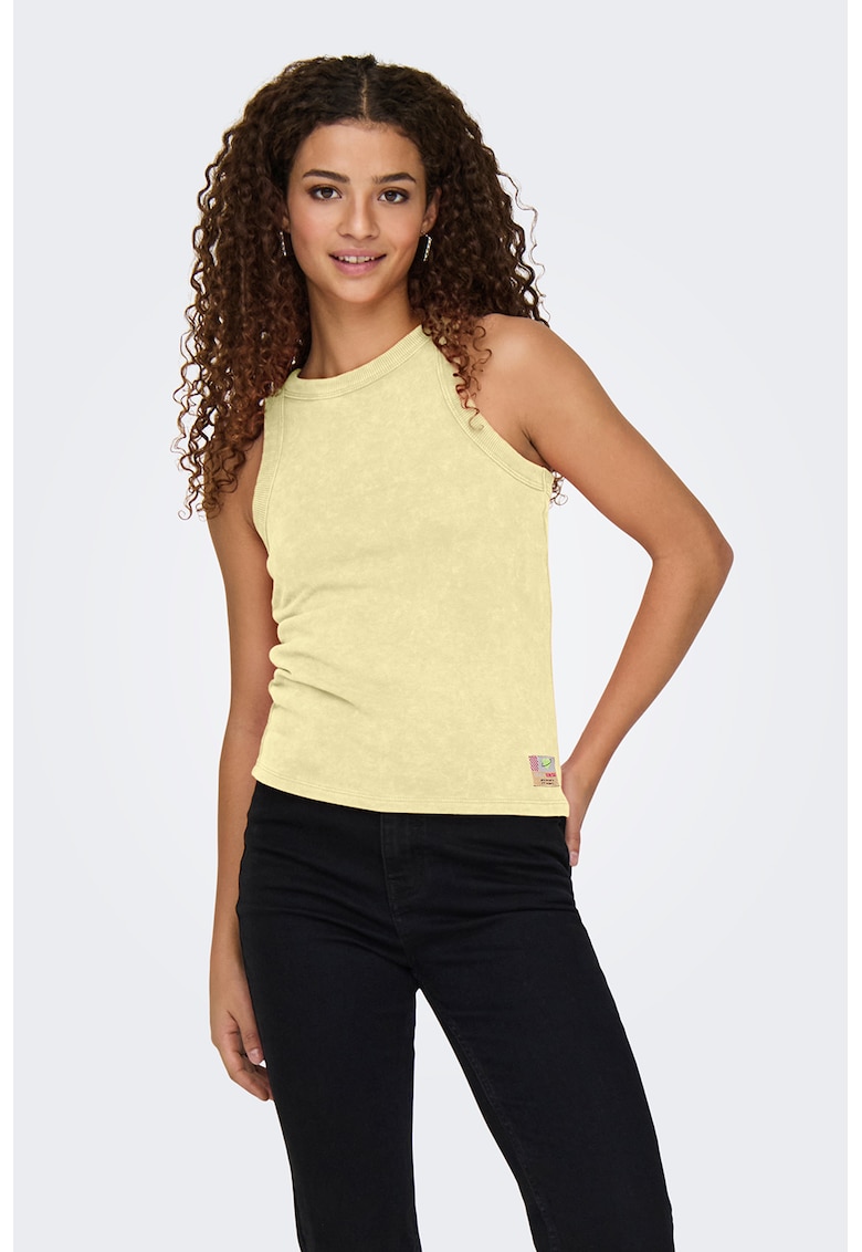 Top uni din amestec de modal Top uni din amestec de modal