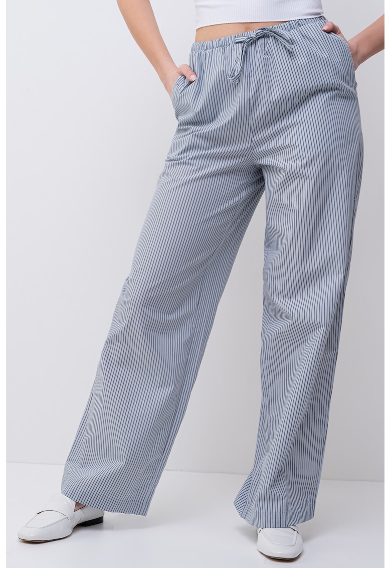 Pantaloni in dungi cy snur in talie