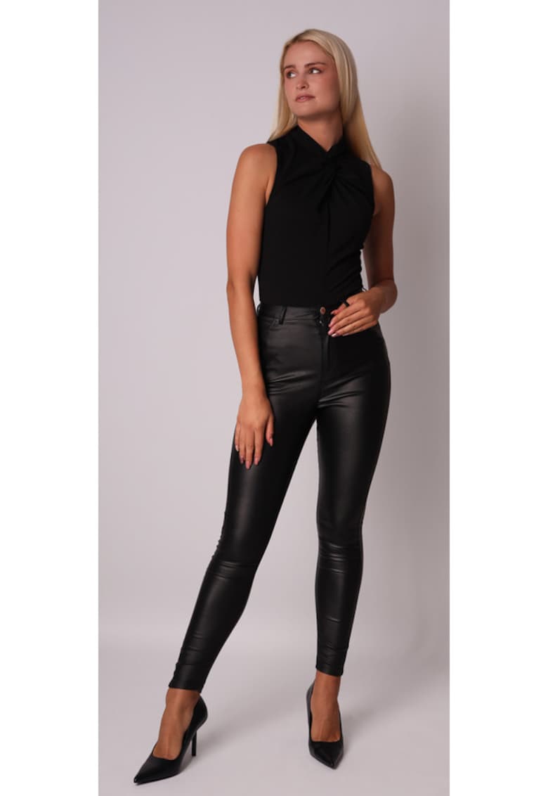 Body clasic negru cu legaturi decorative in fata TA562