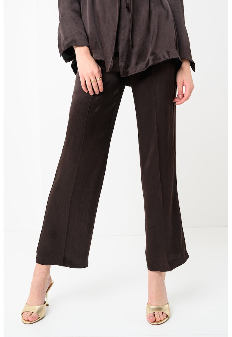 Pantaloni crop cu aspect satinat Pantaloni crop cu aspect satinat