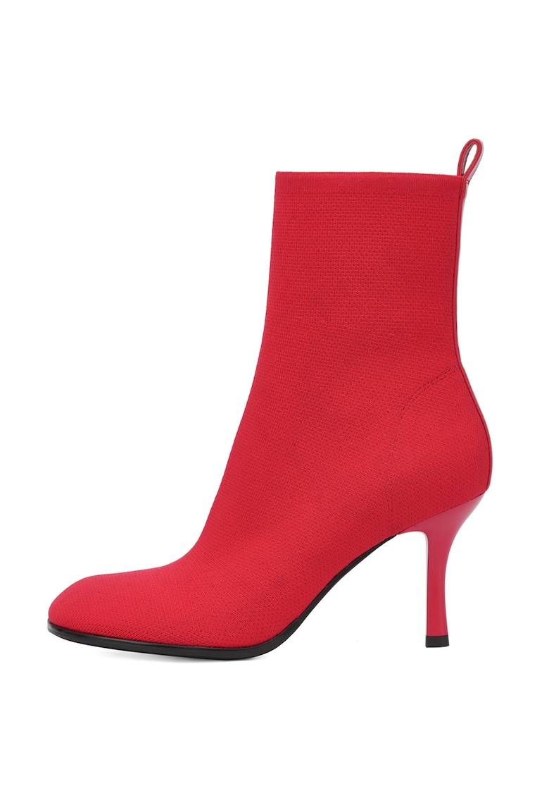 Botine cu partea superioara din material textil