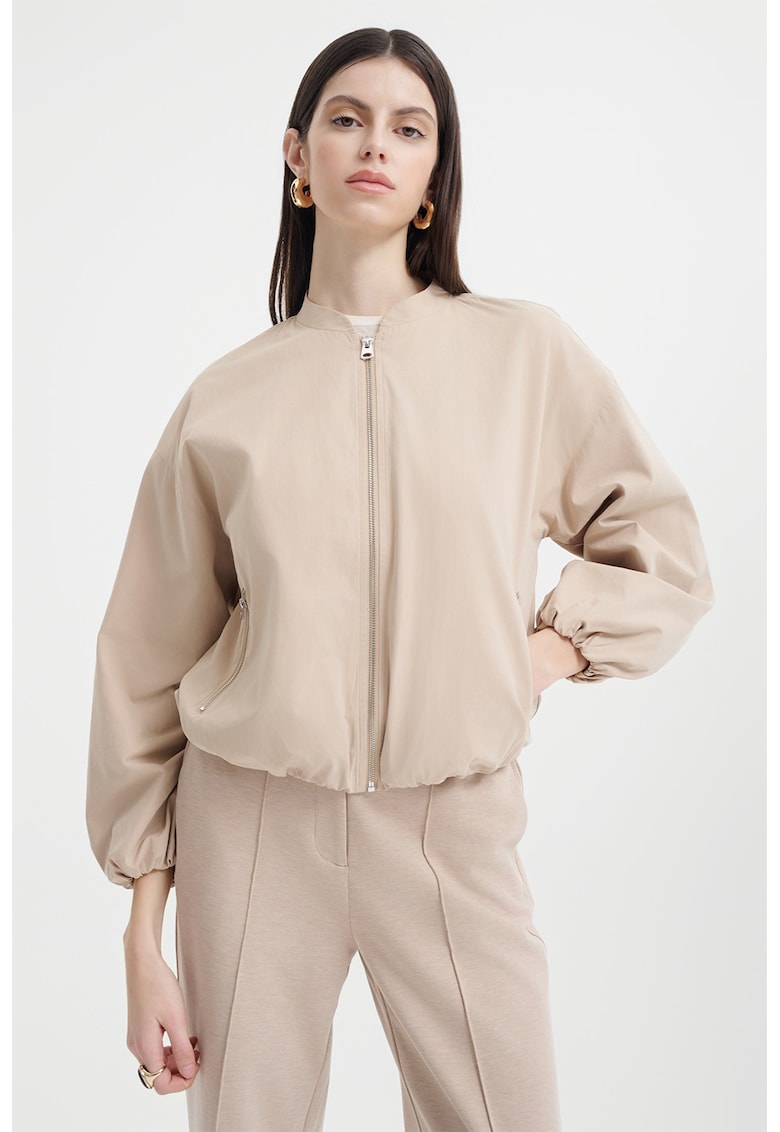 Jacheta cu buzunare laterale