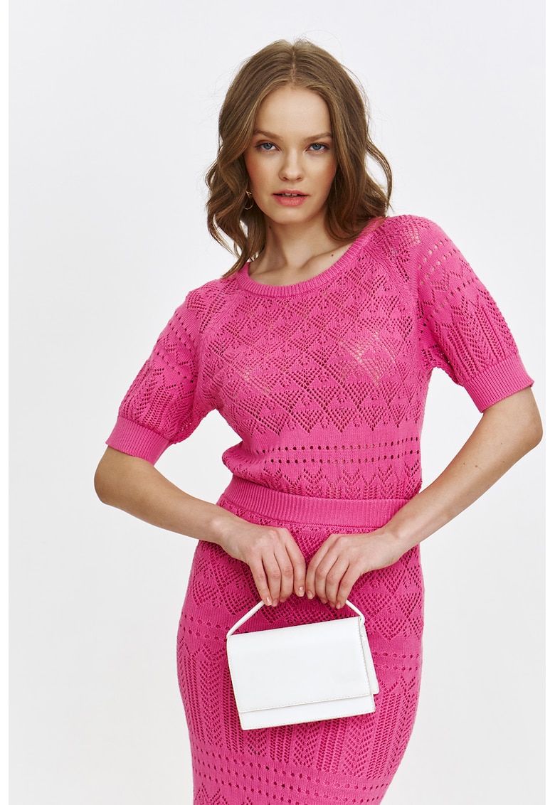 Tricou cu perforatii Tricou cu perforatii