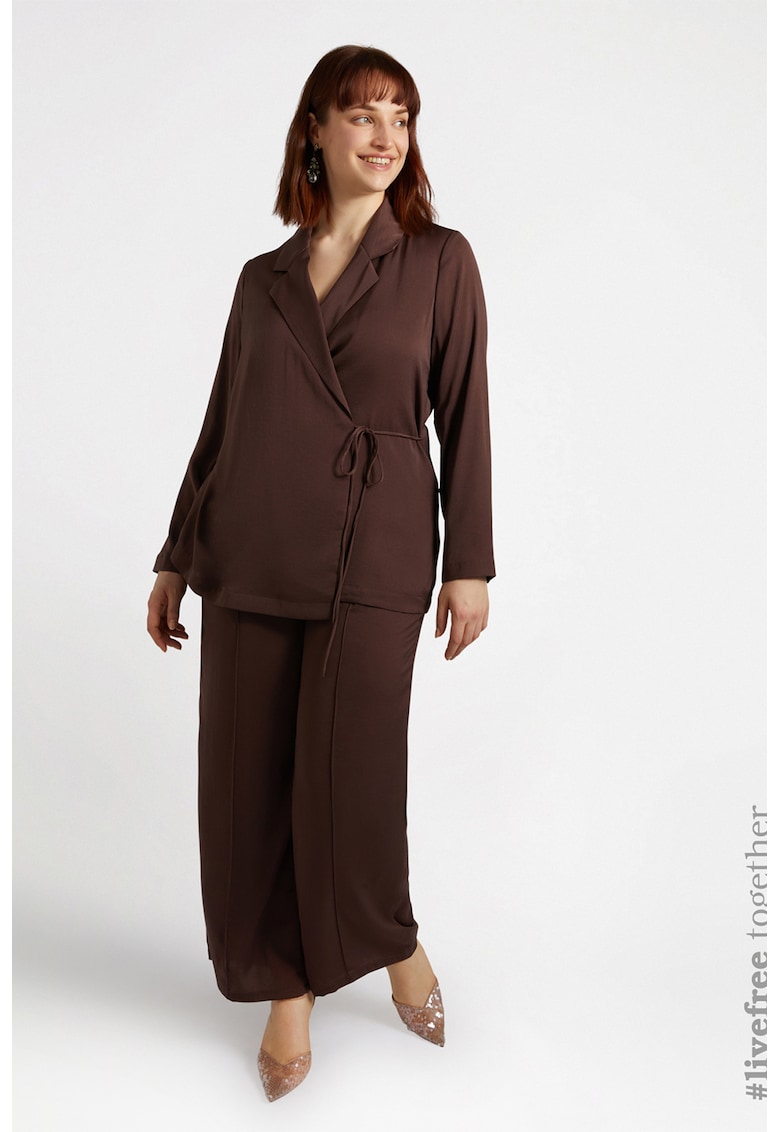 Bluza de satin cu decolteu in V