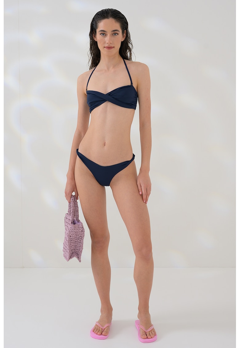 Sutien de baie cu model bandeau si detaliu rasucit