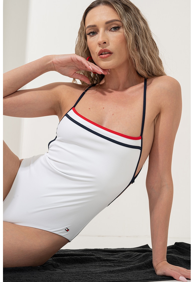 Costum de baie intreg cu snururi pe partea din spate