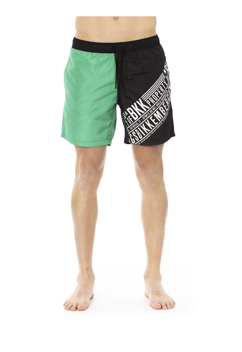 Pantaloni scurti de baie cu model colorblock si imprimeu logo Pantaloni scurti de baie cu model colorblock si imprimeu logo