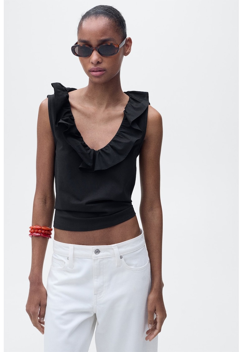 Top crop cu decolteu in V si insertii cu volane