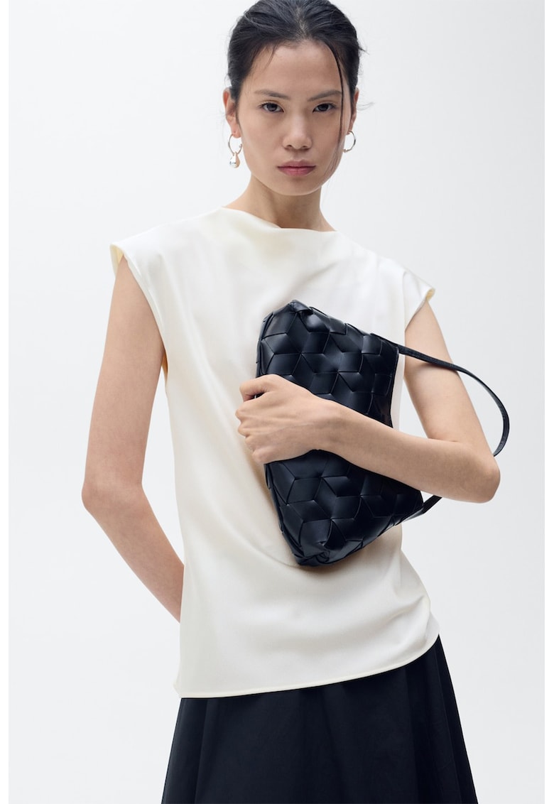 Bluza satinata cu maneci scurte si decolteu drapat