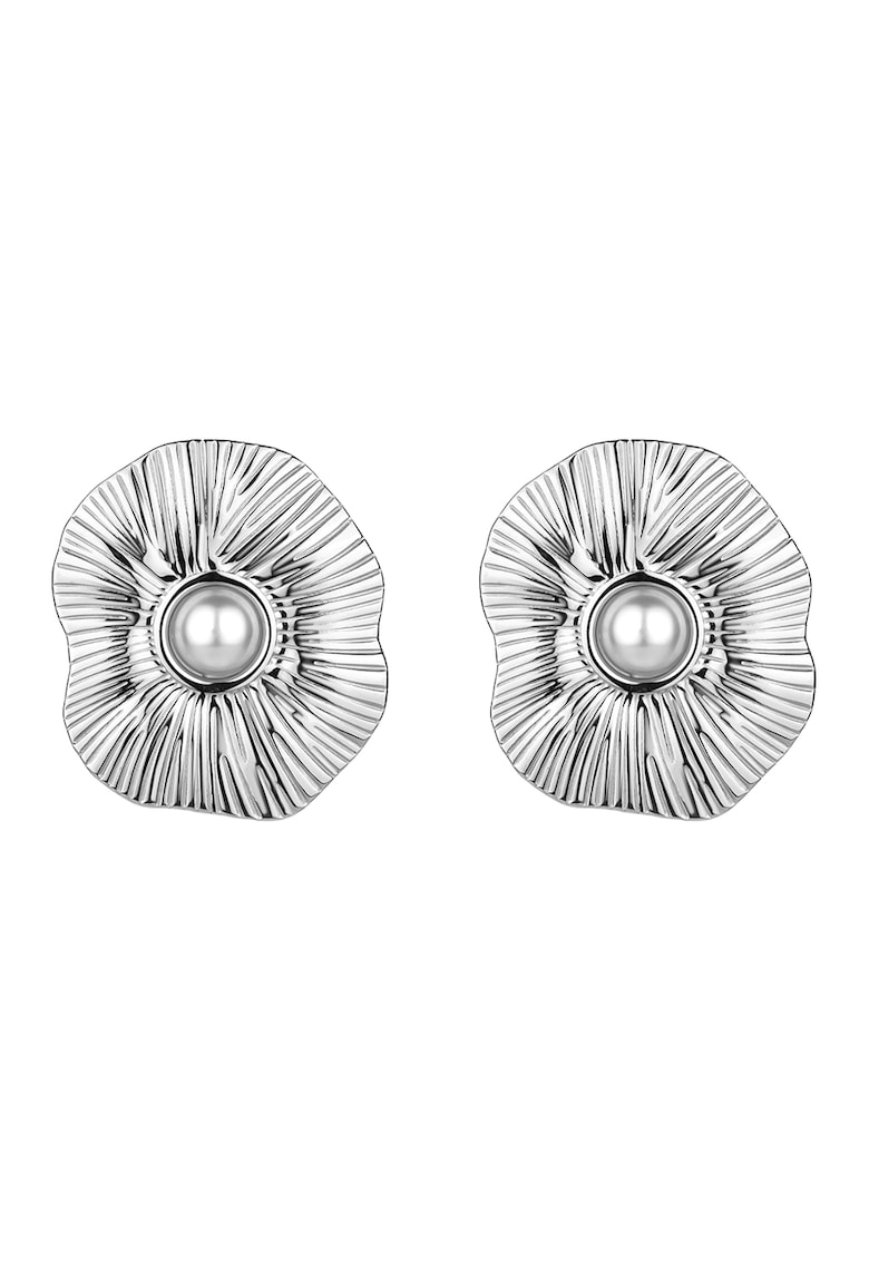 Cercei decorati cu margele perlate Cercei decorati cu margele perlate