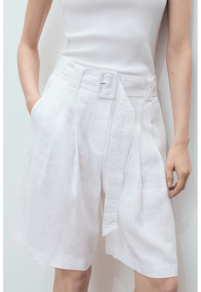 Bermude din in cu o curea asortata