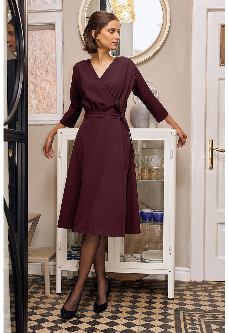 Rochie evazata cu decolteu cache-coeur