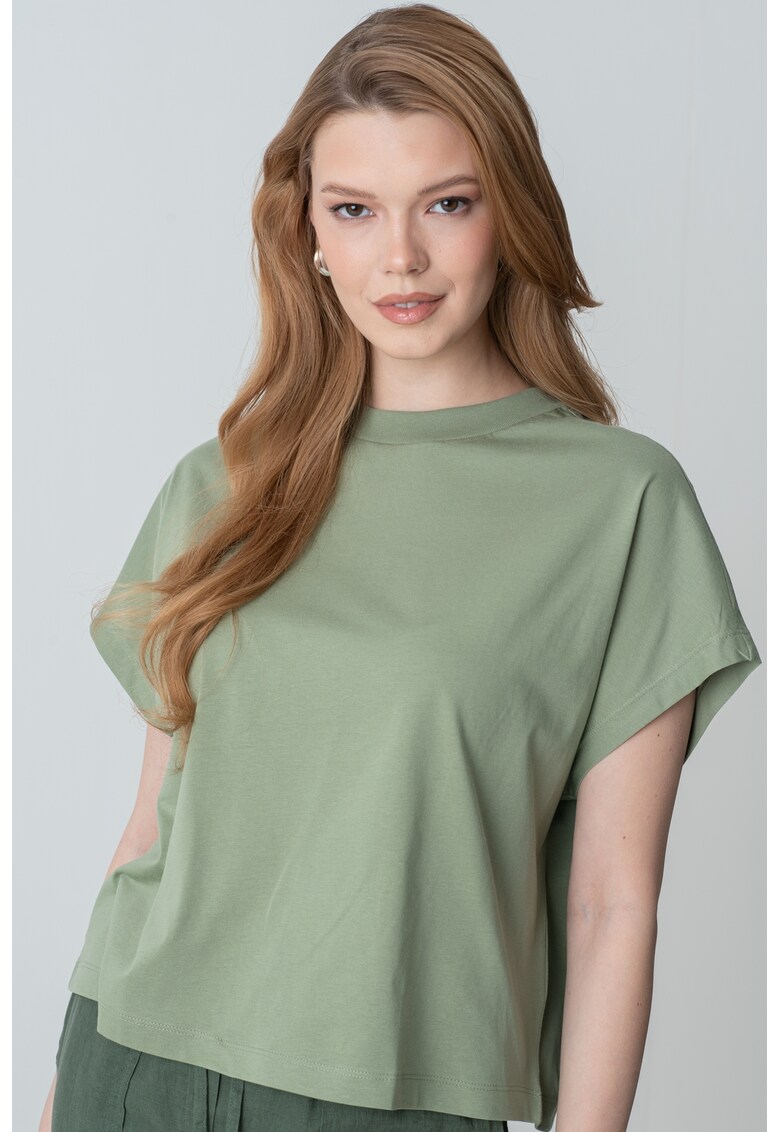 Tricou lejer cu decolteu la baza gatului - Kaki pal