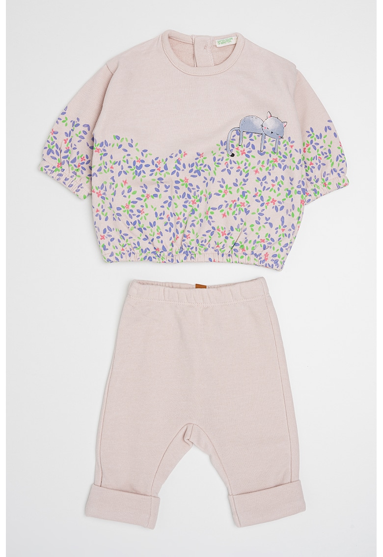 Set de pantaloni si bluza de trening Set de pantaloni si bluza de trening