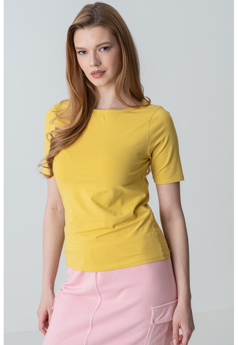 Tricou cu decolteu barcuta