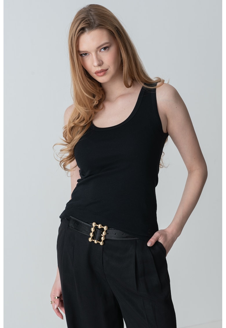 Top cambrat cu decolteu rotund Top cambrat cu decolteu rotund