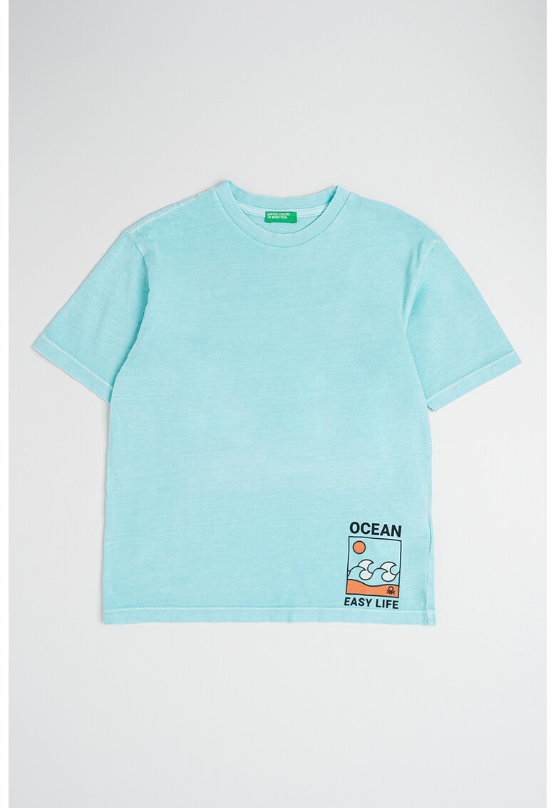 Tricou cu model si decolteu la baza gatului - Negru/Albastru aquamarin