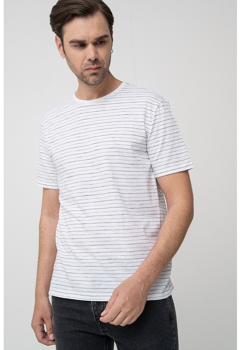 Tricou cu decolteu la baza gatului si imprimeu in dungi - Alb/Negru