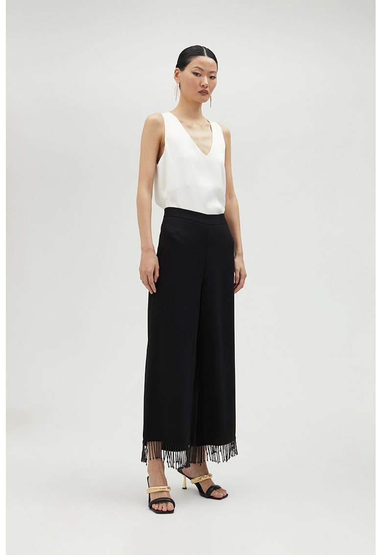 Pantaloni uni cu canafi Pantaloni uni cu canafi