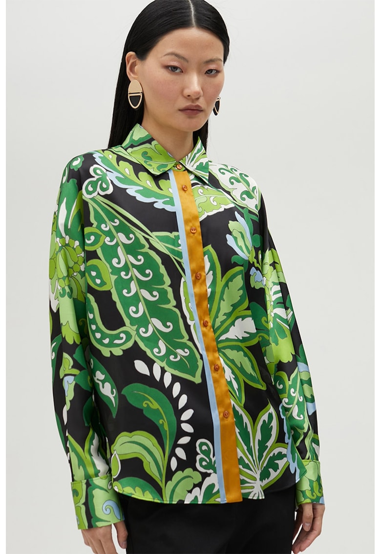 Camasa cu model si maneci lungi Camasa cu model si maneci lungi