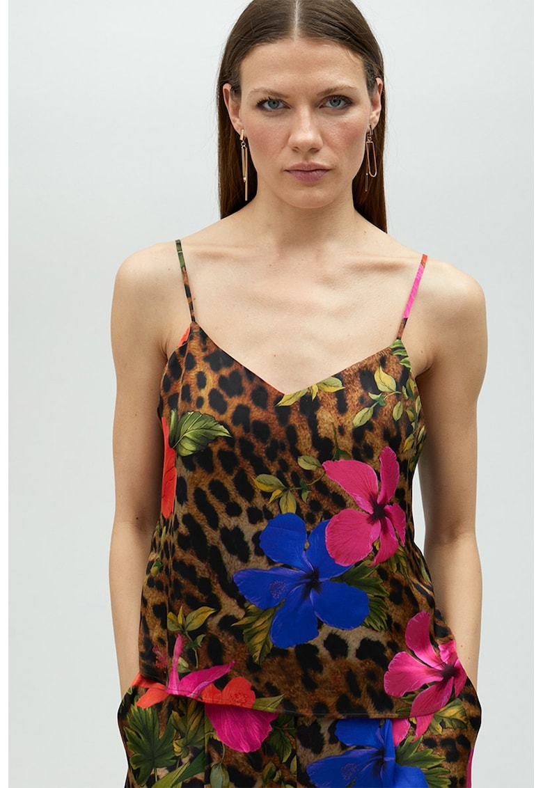 Top cu animal print si model floral