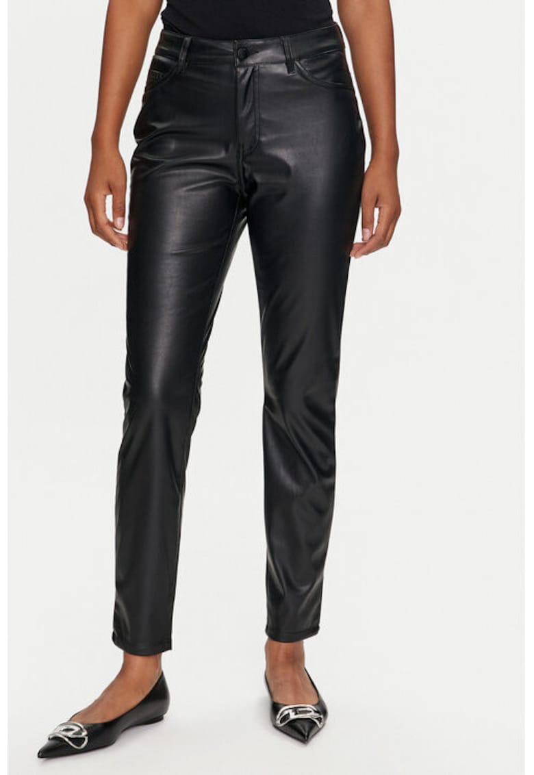 Pantaloni dama - imitatie de piele - negru