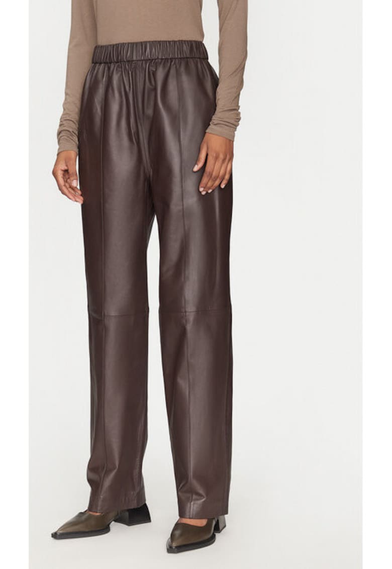 Pantaloni dama - 305214416 - Piele naturala - 38 EU - Maro Pantaloni dama - 305214416 - Piele naturala - 38 EU - Maro